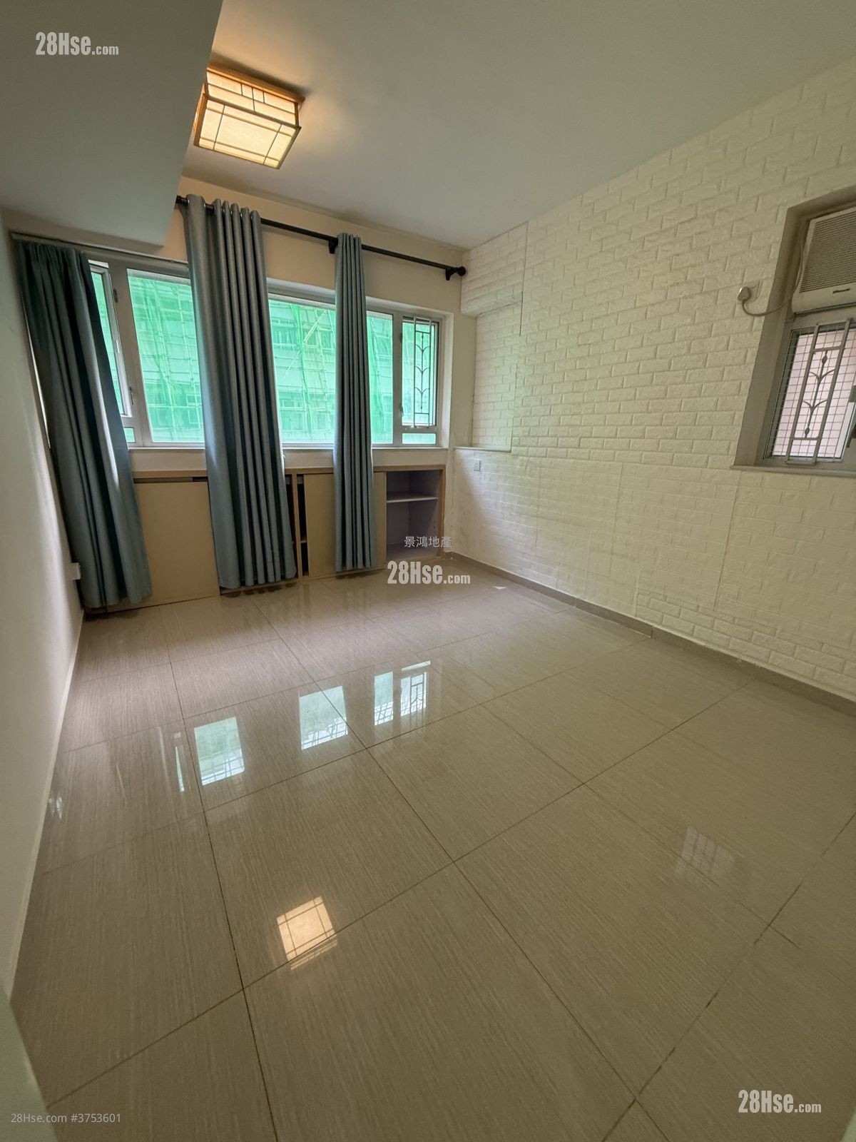 Man Wai Building Rental 2 Bedrooms , 1 Bathroom 510 ft²