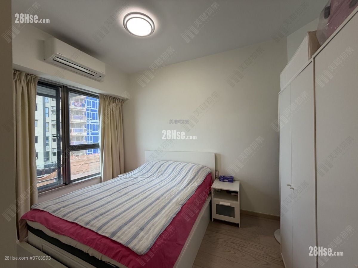 Sea To Sky Sell 3 Bedrooms 763 ft²