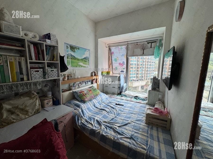 银湖天峰 售盘 3 房 700 平方尺