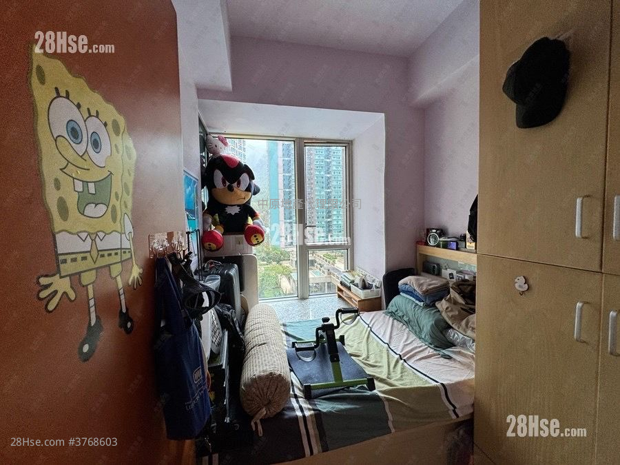 银湖天峰 售盘 3 房 700 平方尺