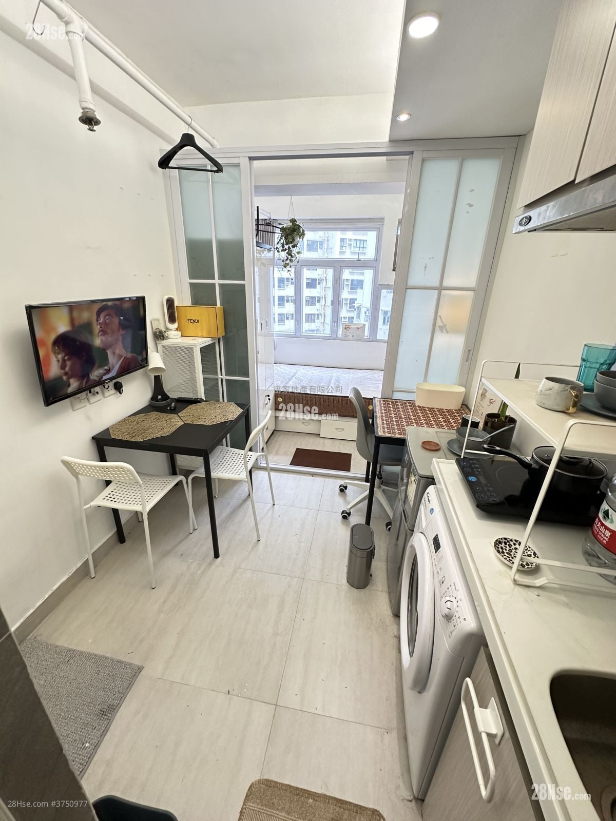 161 Wing Lok Street Rental 1 Bedroom , 1 Bathroom 170 ft²