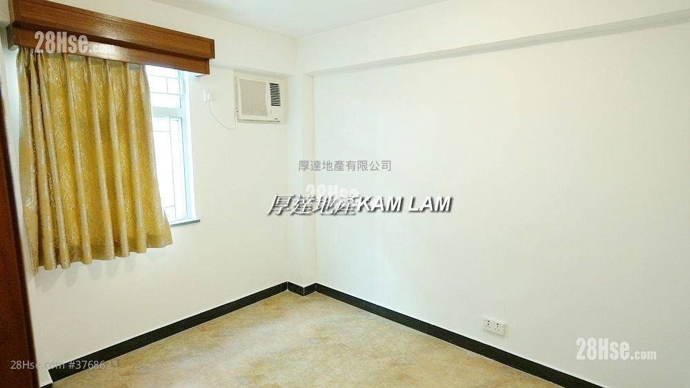 Village Sell 2 Bedrooms , 2 Bathrooms 700 ft²