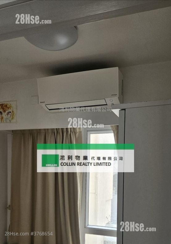 Springfield Court Sell 3 Bedrooms , 2 Bathrooms 647 ft²