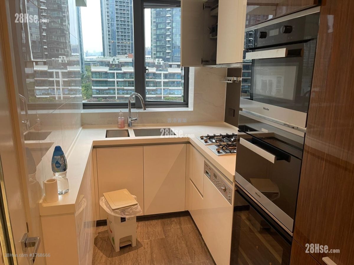 Oasis Kai Tak 售盘 3 房 , 2 浴室 921 平方尺