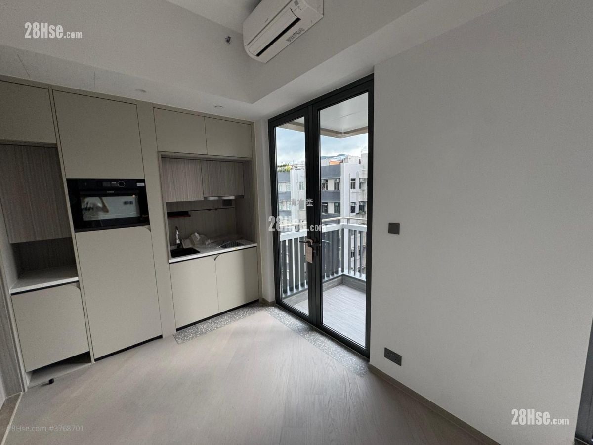 Bondlane Sell Studio , 1 Bathroom 259 ft²