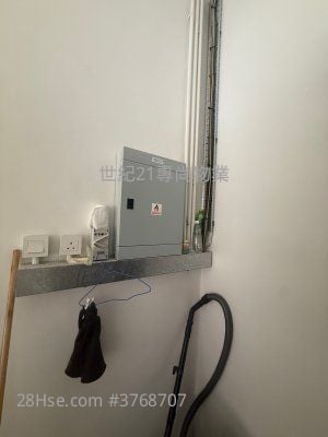 英皇道383-385号 租盘 3 厕所