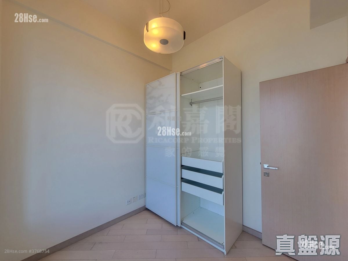 Lime Stardom Sell 1 Bedroom , 1 Bathroom 386 ft²