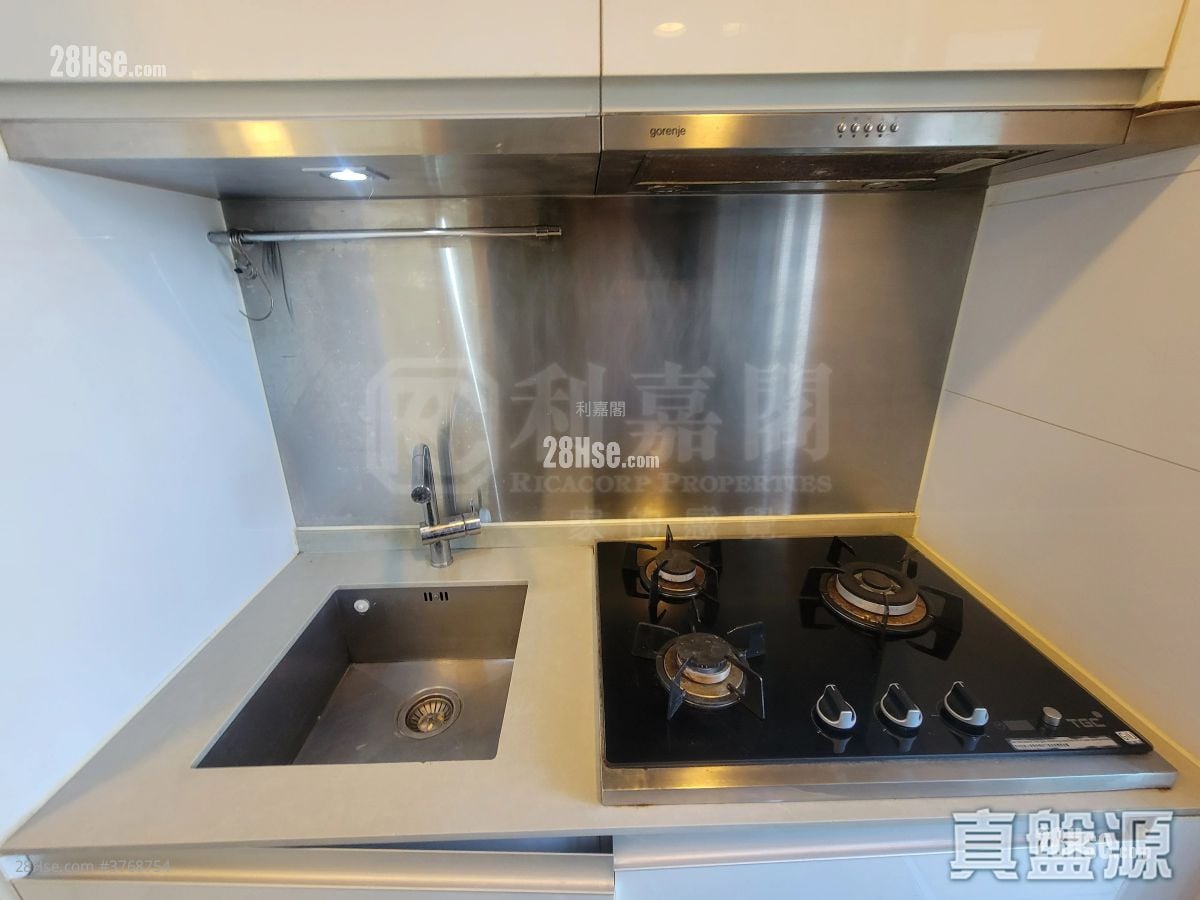 Lime Stardom Sell 1 Bedroom , 1 Bathroom 386 ft²