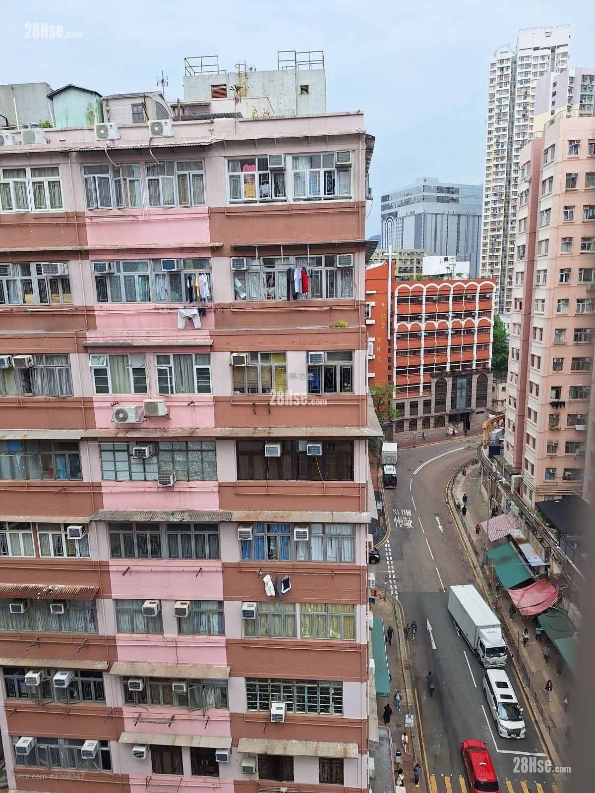 红湾阁 售盘 4 房 , 2 浴室 647 平方尺