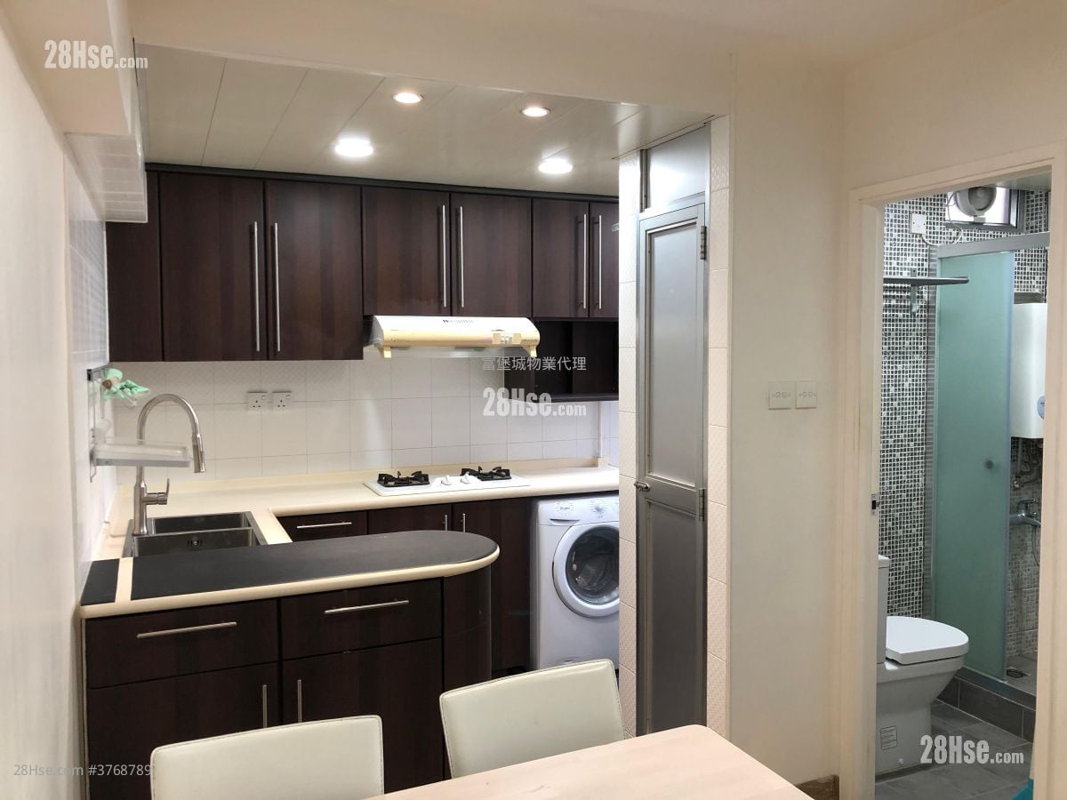 Kwong Lam Court Sell 1 Bedroom , 1 Bathroom 376 ft²