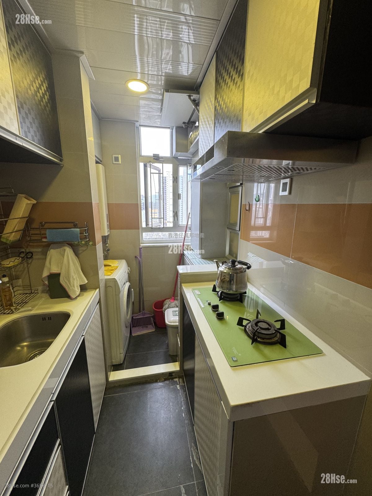 鸿福苑 售盘 2 房 407 平方尺