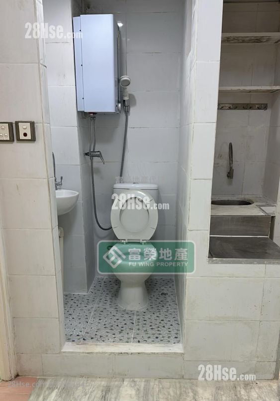 兆丰大楼 租盘 2 房 , 1 浴室 320 平方尺