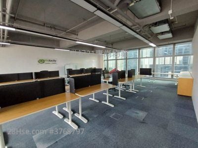 万有引力 租盘 1 厕所