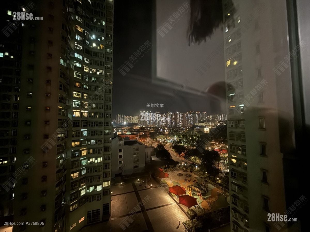 The Pinnacle Sell 3 Bedrooms 614 ft²