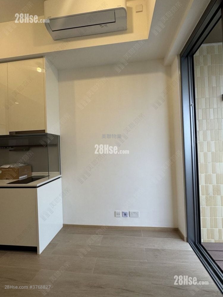 Nexus Grand Sell 1 Bedroom 279 ft²