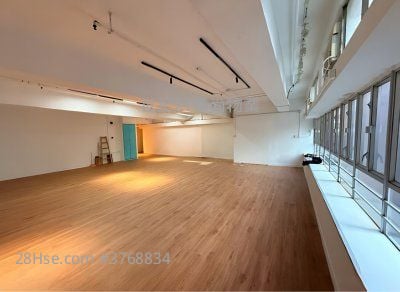 开联工业中心 租盘 1 厕所