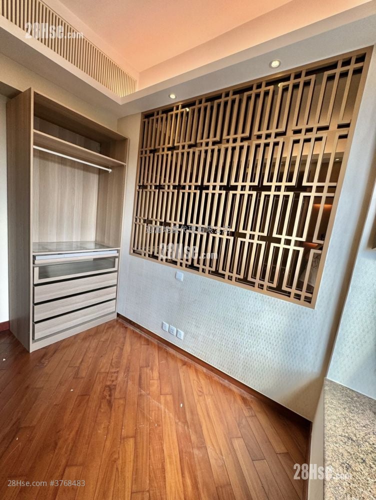 御龙山 租盘 4 房 , 3 浴室 1,847 平方尺