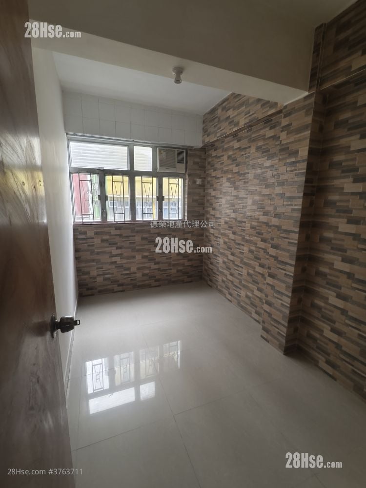 Chinese Mansion Rental 2 Bedrooms , 1 Bathroom 504 ft²