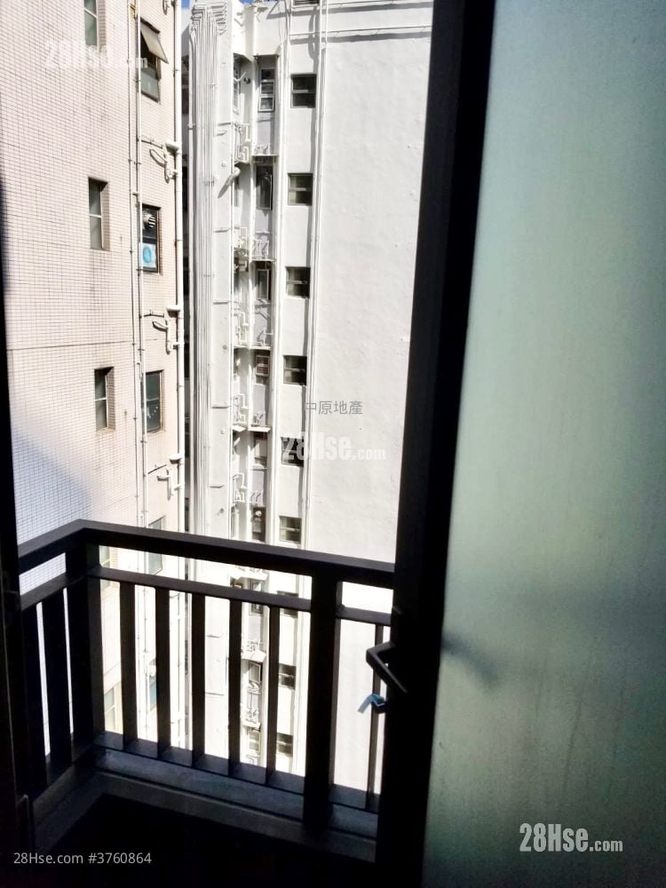 Edition 178 Sell 1 Bedroom , 1 Bathroom 313 ft²