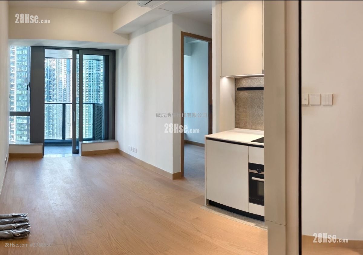 Park Seasons Rental 2 Bedrooms , 1 Bathroom 436 ft²