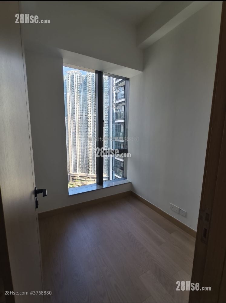 Park Seasons Rental 2 Bedrooms , 1 Bathroom 436 ft²