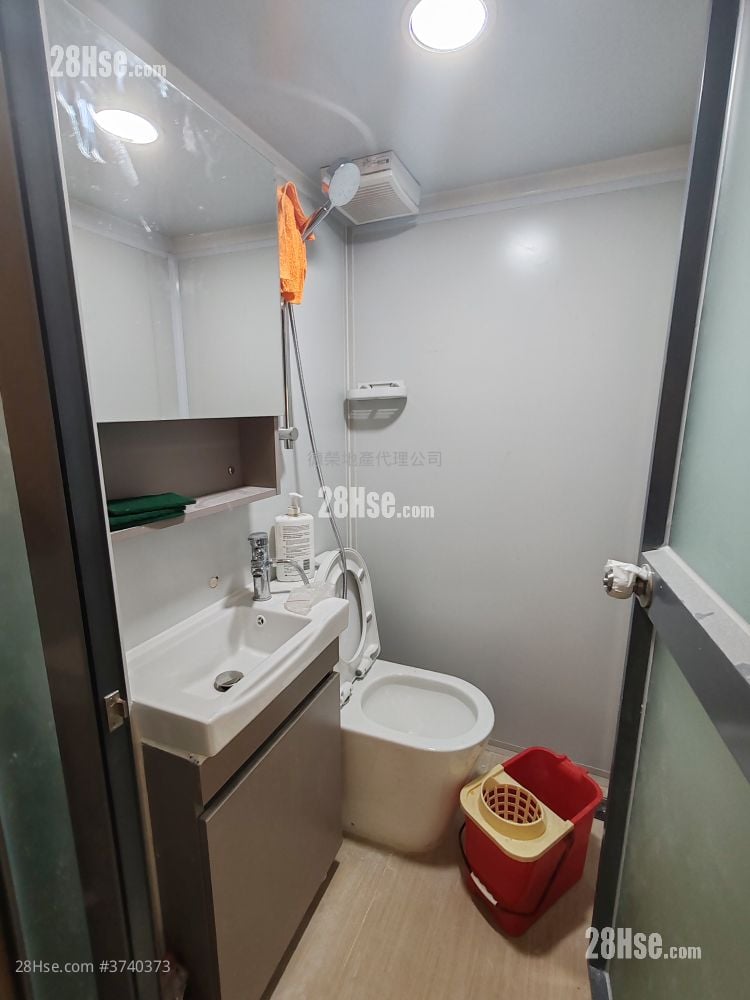 华丽大厦 租盘 开放式间隔 , 1 浴室 200 平方尺