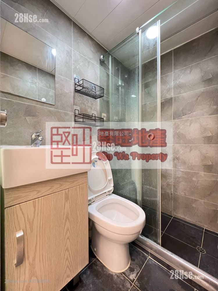 单幢楼房 租盘 1 房 , 1 浴室 160 平方尺