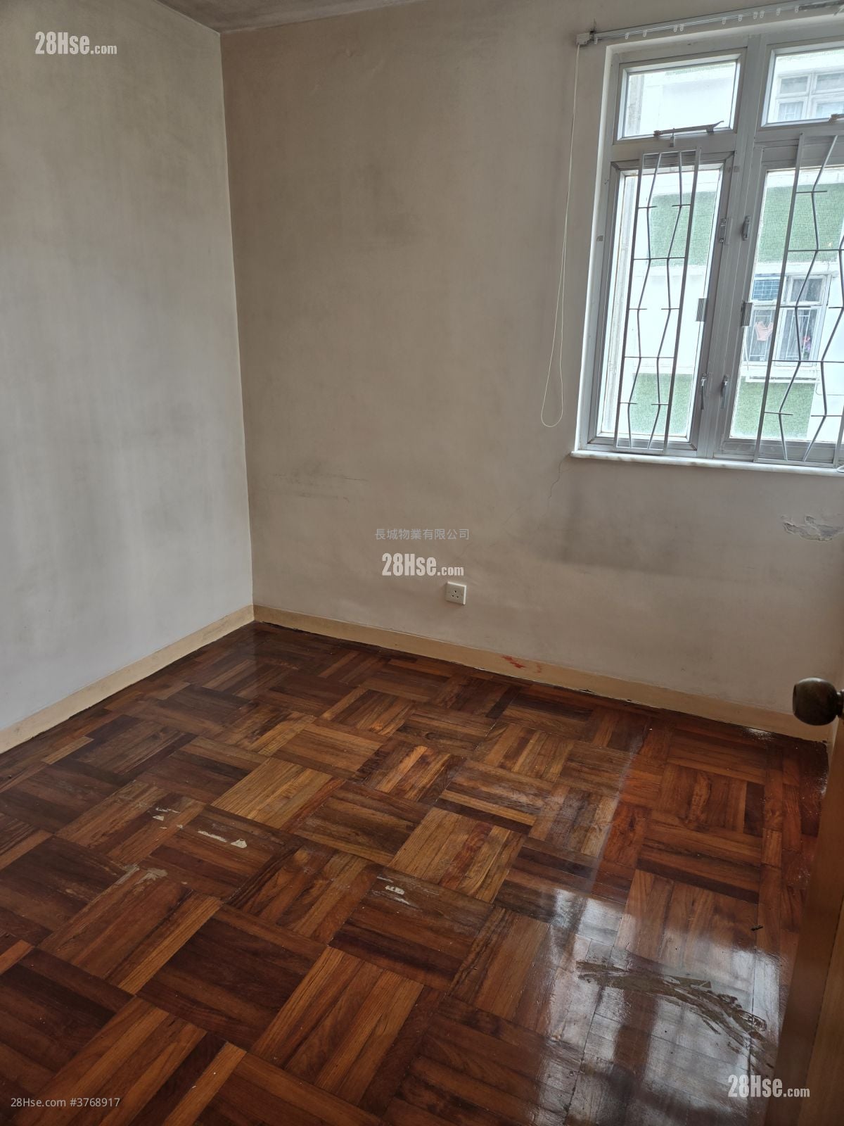 南丰新邨 售盘 3 房 , 1 浴室 570 平方尺