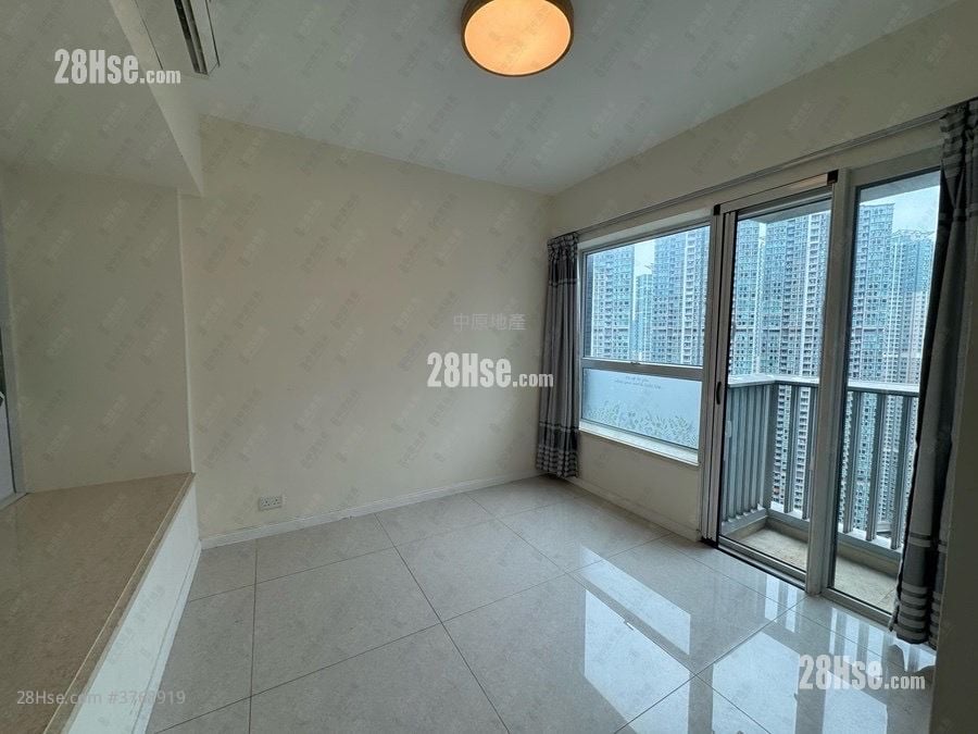 致蓝天 售盘 3 房 819 平方尺