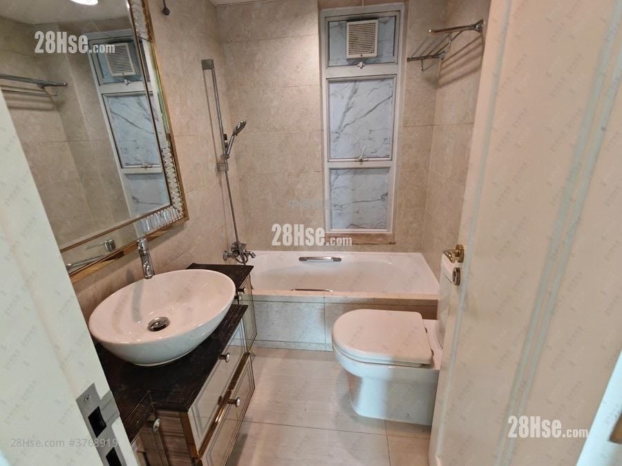 致蓝天 售盘 3 房 819 平方尺