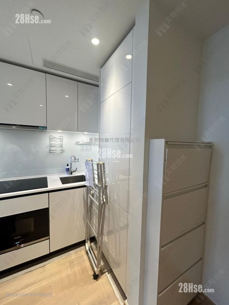 Marini Sell 2 Bedrooms , 1 Bathroom 598 ft²