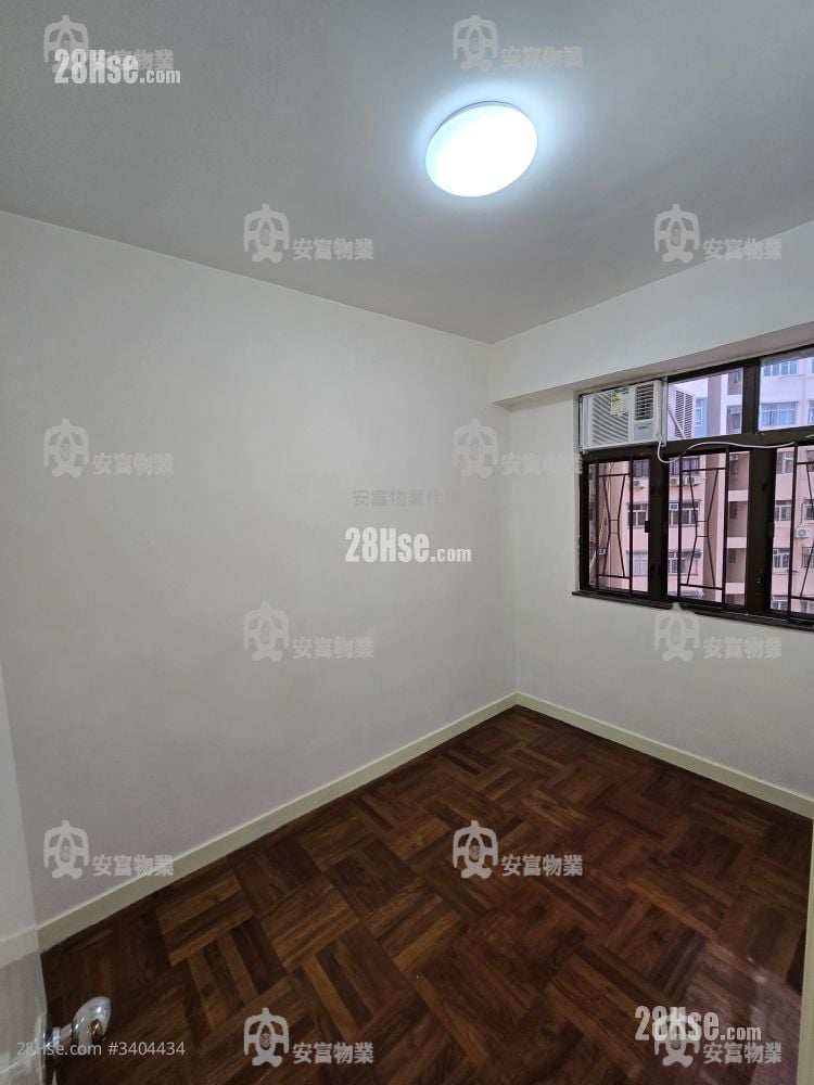 Fook On Building Rental 3 Bedrooms , 1 Bathroom 468 ft²