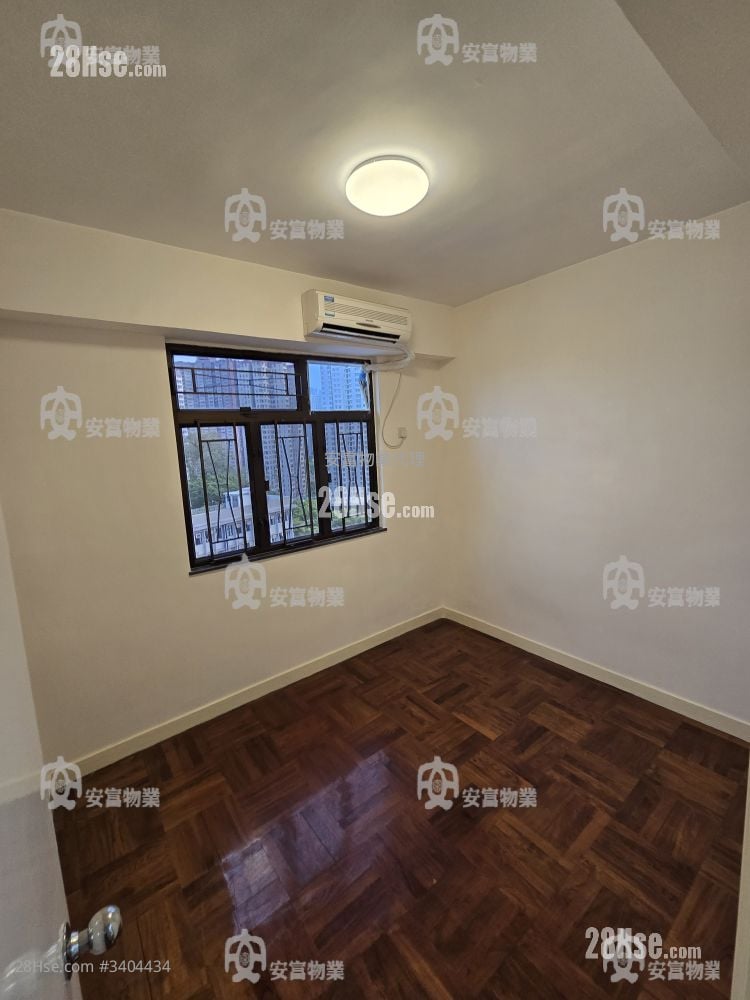 Fook On Building Rental 3 Bedrooms , 1 Bathroom 468 ft²