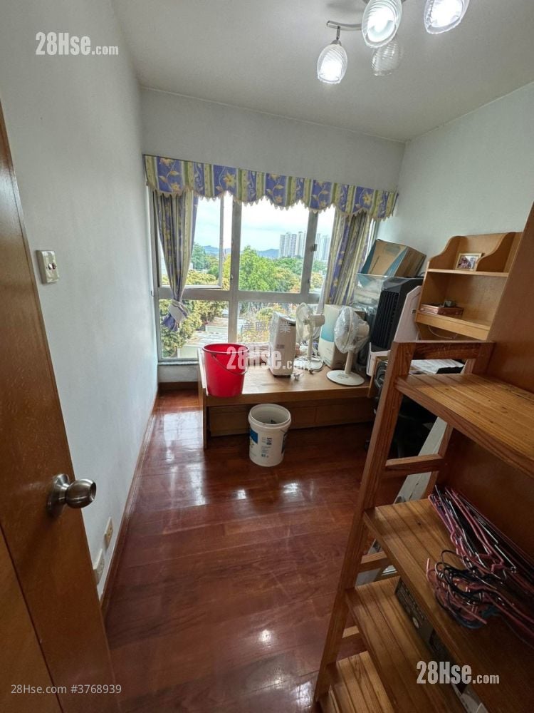 Evergreen Place Sell 3 Bedrooms 1,113 ft²