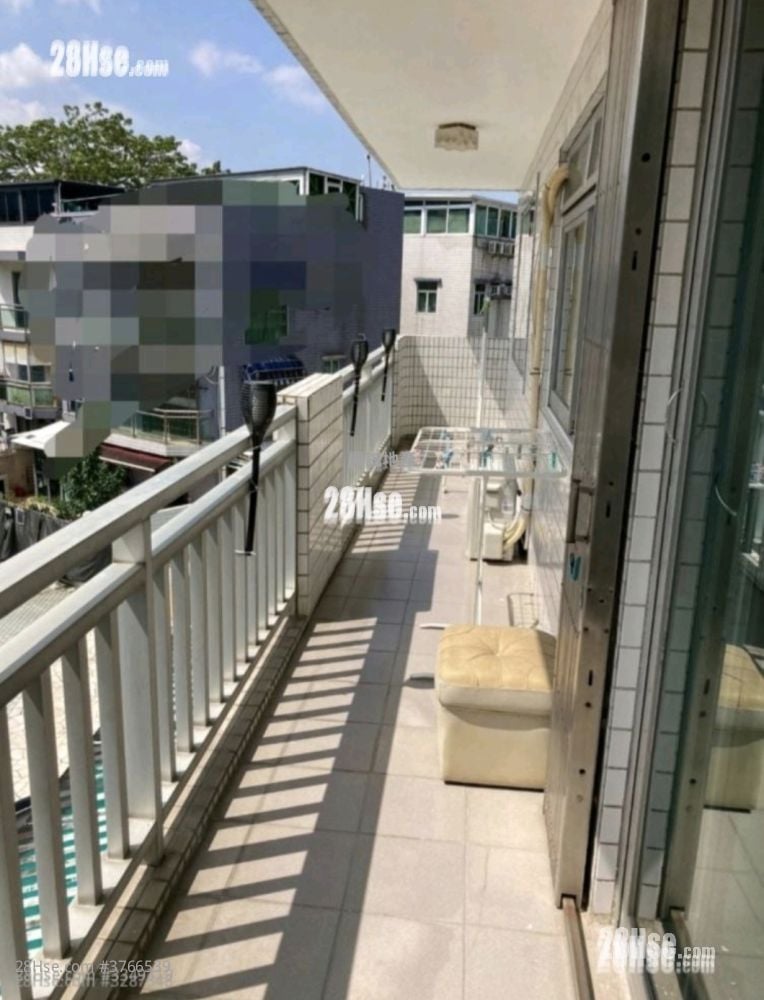 村屋 租盘 2 房 , 2 浴室 680 平方尺