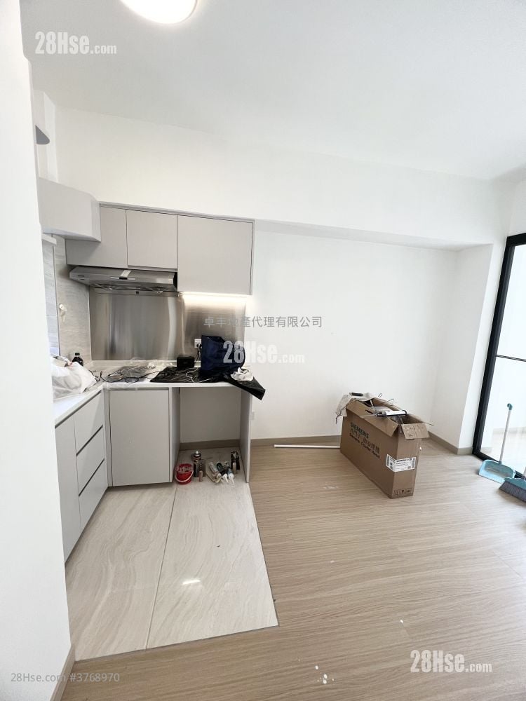 75 First Street Rental 2 Bedrooms , 1 Bathroom 312 ft²