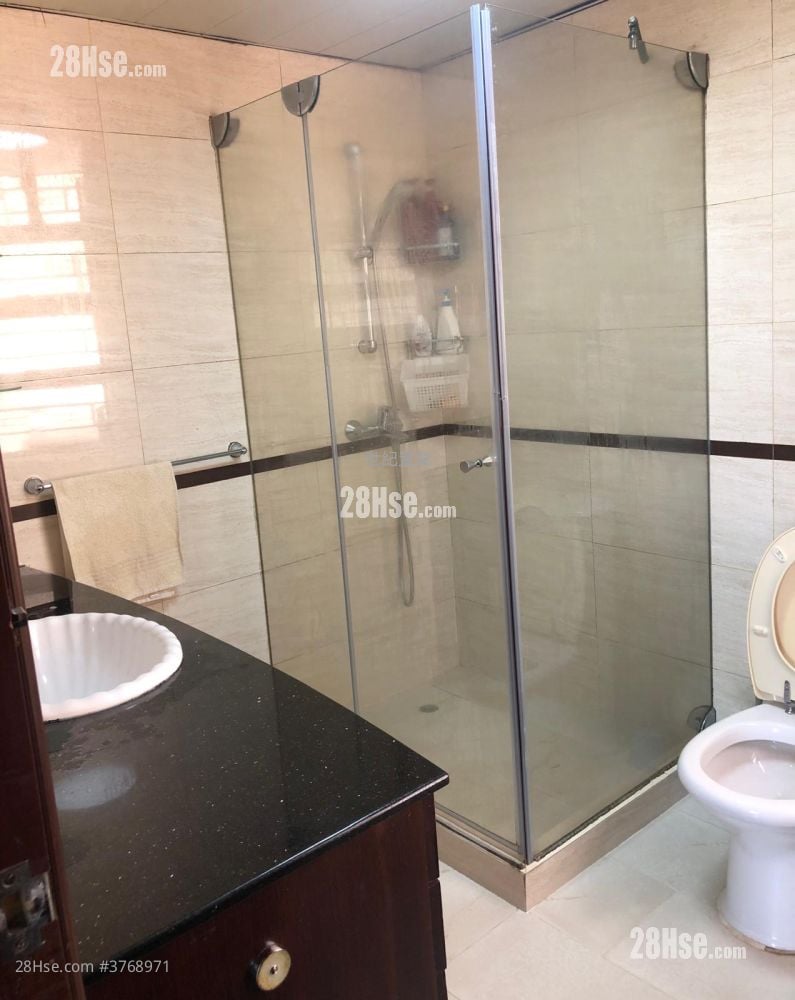 花园大厦 售盘 3 房 , 3 浴室 1,227 平方尺