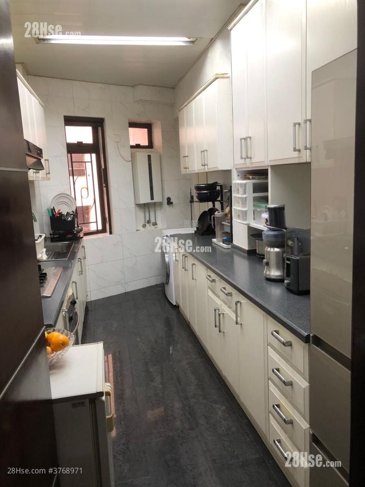 花园大厦 售盘 3 房 , 3 浴室 1,227 平方尺