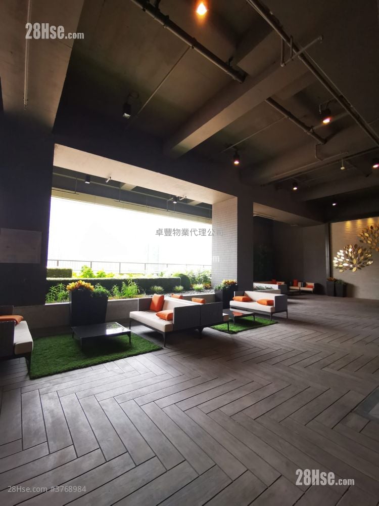 W668 Rental 3 Bedrooms , 1 Toilet 508 ft²