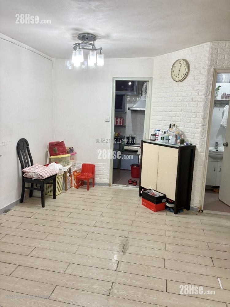 凤德邨 售盘 2 房 , 1 浴室 445 平方尺