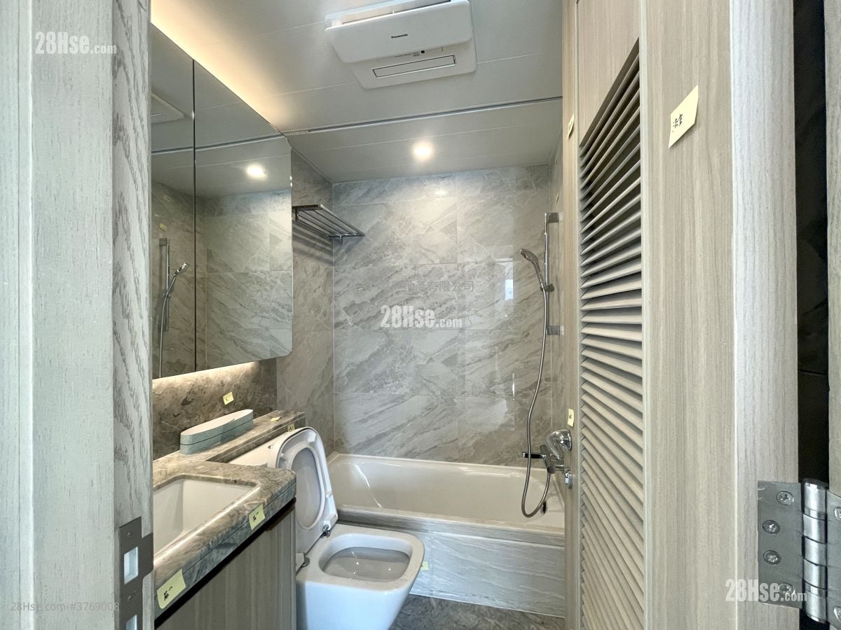 亲海駅 售盘 4 房 , 2 浴室 718 平方尺