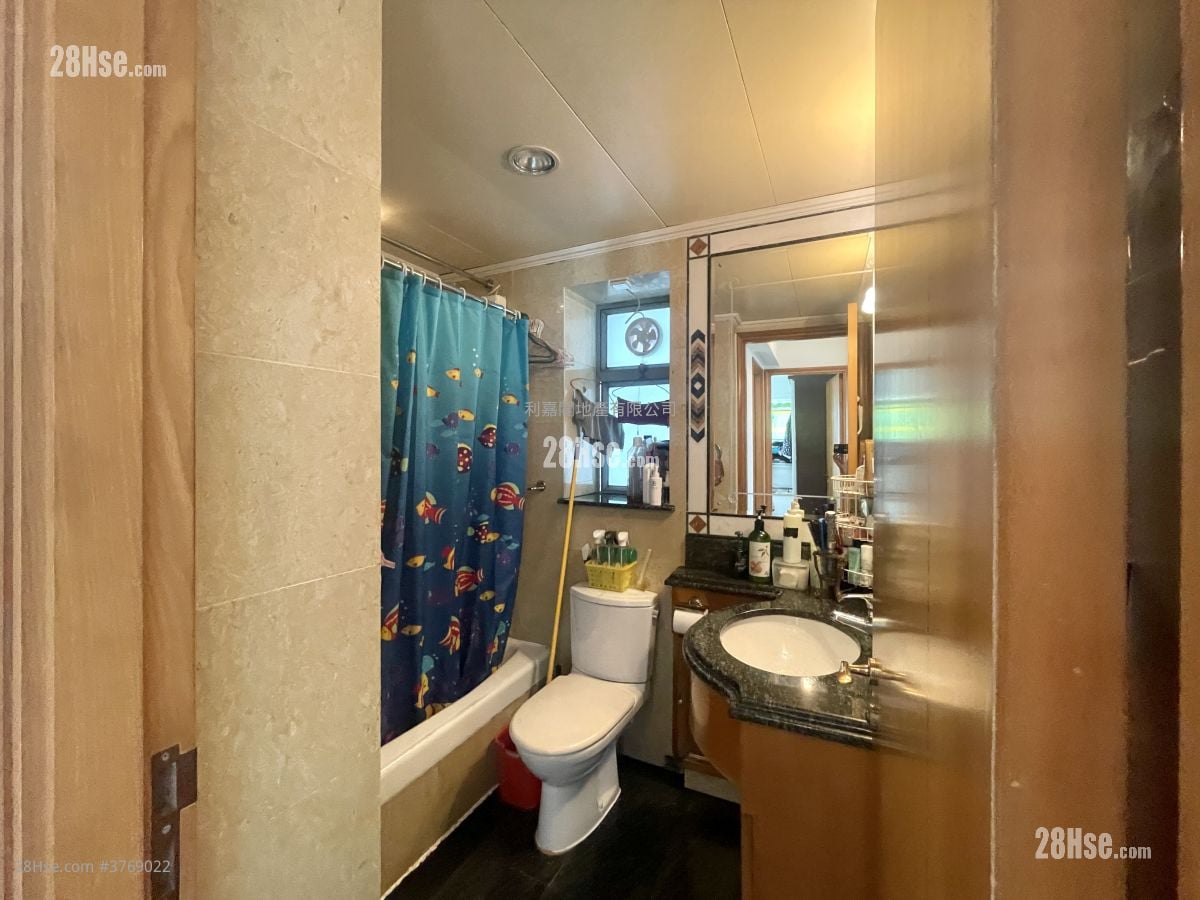 Ocean Shores Sell 2 Bedrooms , 1 Bathroom 498 ft²