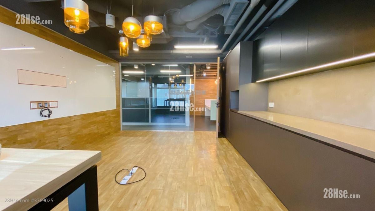 Universal Trade Centre Rental 2 Bedrooms