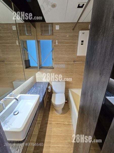 Harbour Place Sell 2 Bedrooms 432 ft²