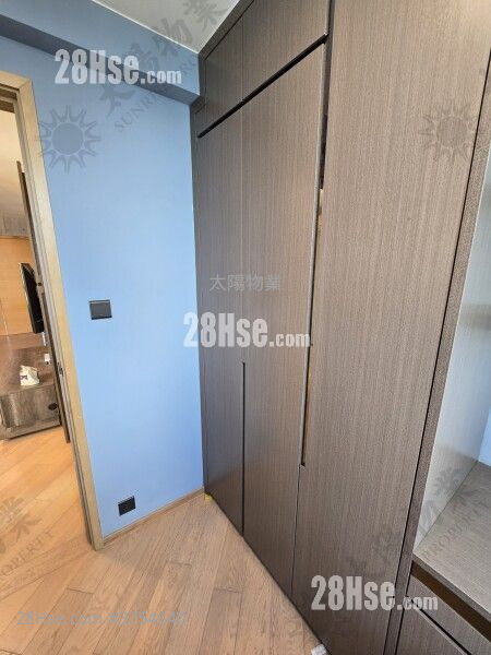 Harbour Place Sell 2 Bedrooms 432 ft²