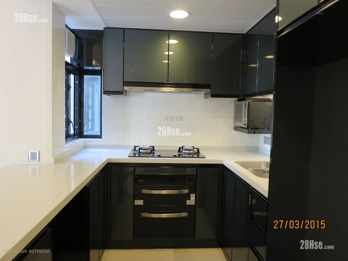 Bayview Garden Sell 3 Bedrooms , 2 Bathrooms 691 ft²