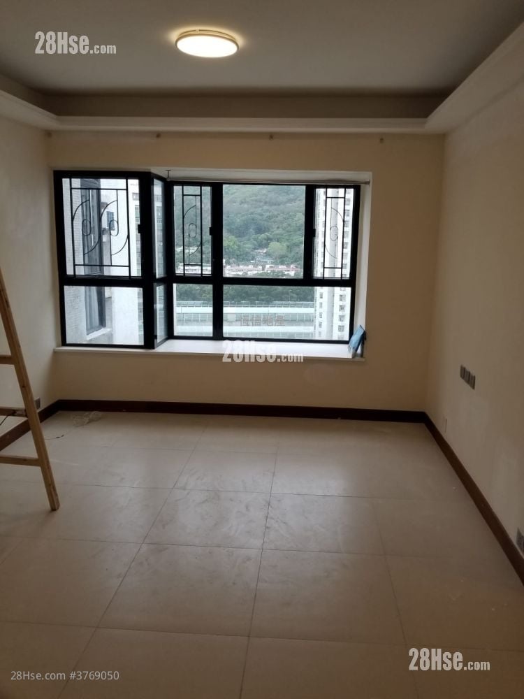 Bayview Garden Sell 3 Bedrooms , 2 Bathrooms 691 ft²