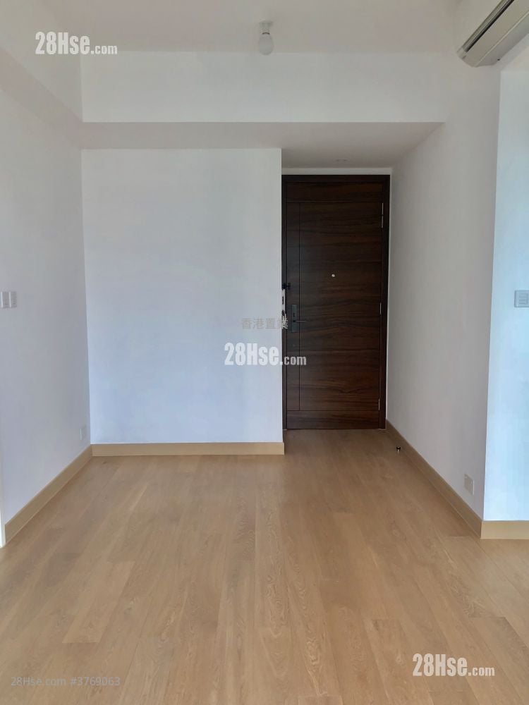 SAVANNAH 售盘 3 房 , 2 浴室 712 平方尺