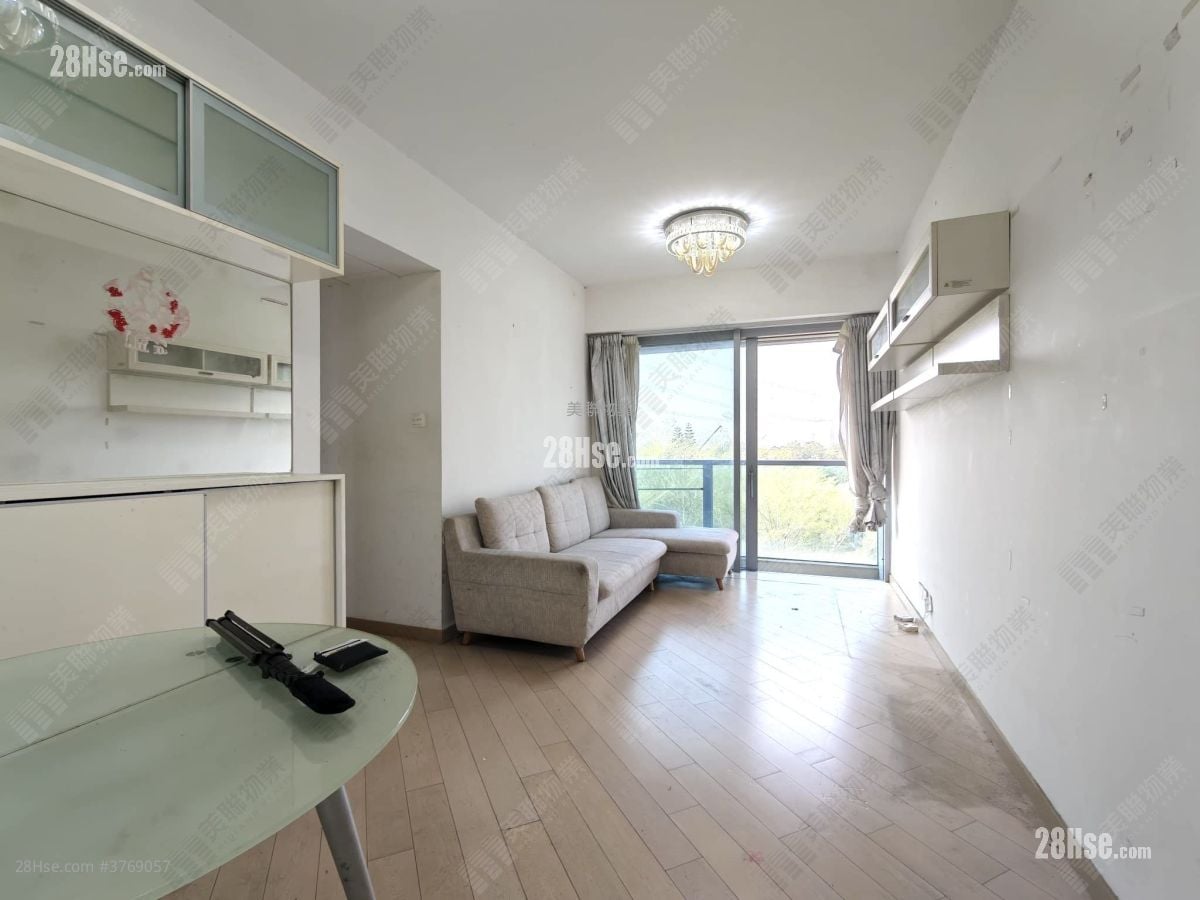 峻峦 售盘 2 房 , 1 浴室 607 平方尺