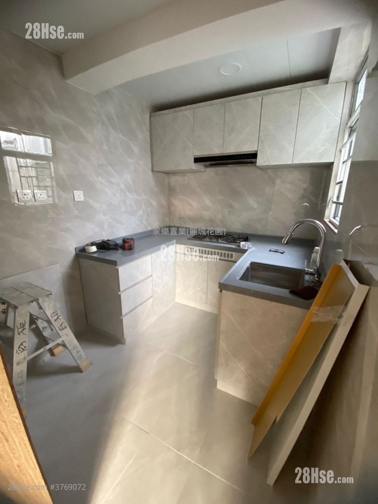 丽城花园 售盘 742 平方尺